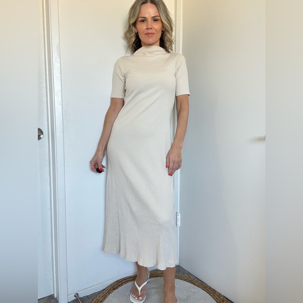 Zara Rib A Line Midi Dress - Picture 12 of 17